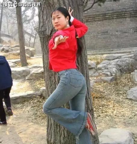 网红吃瓜丑姐姐,揭秘娱乐圈背后的惊人真相